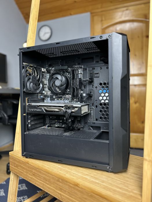 PC Gaming – Ryzen 5 + RX 580 – 16GB RAM – Gata de utilizare