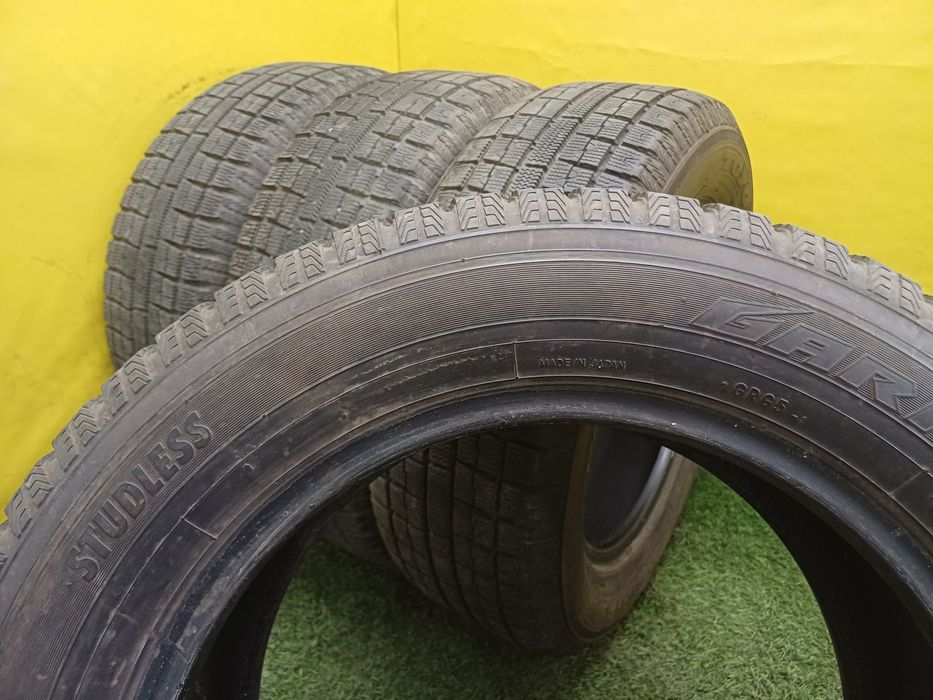 Шины 215 60 R16 TOYO комплект