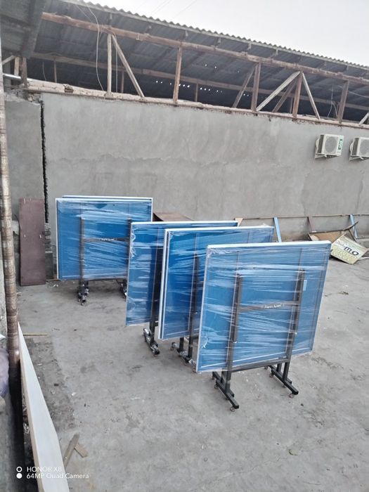 Stol tennis sotiladi