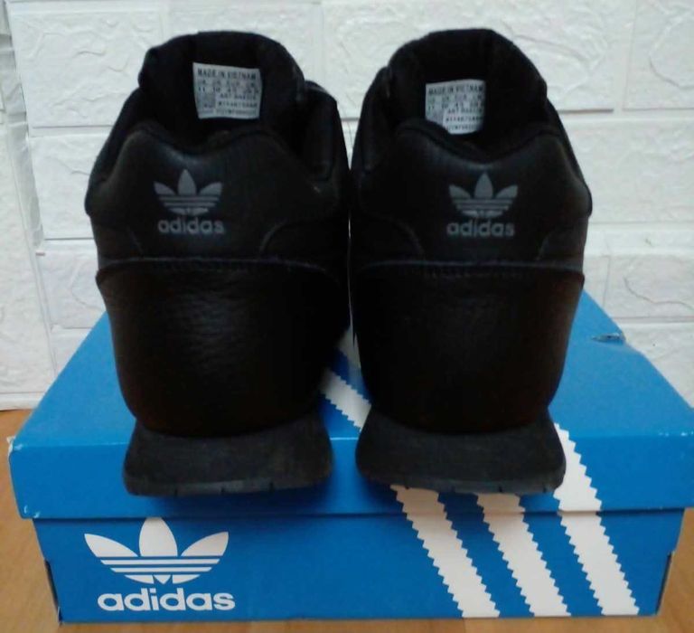 Зимние кроссовки "ADIDAS"
