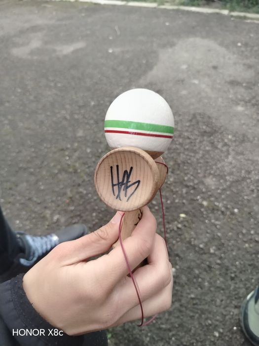 Vând kendama sweets prime