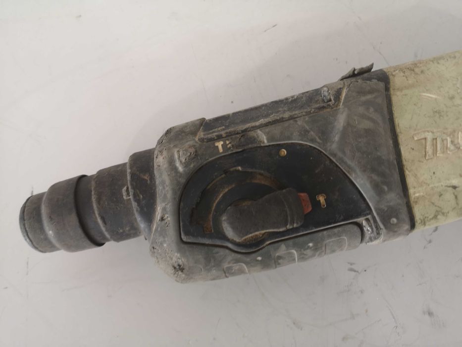 Перфоратор - Makita 780W / 110V