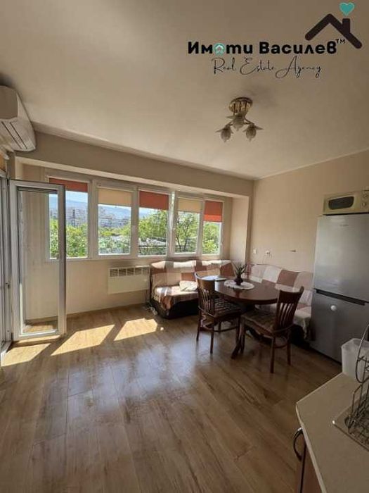 Дава се под наем Двустаен апартамент в София, Център - 50 кв.м за 498.27 € - Снимка #3