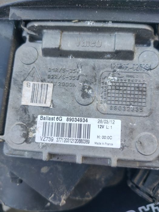 Vand far dreapta xenon citroen ds4