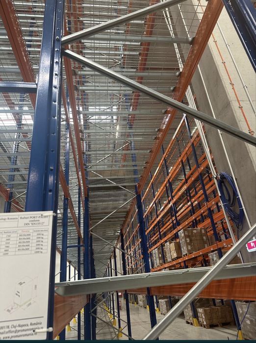 Rafturi metalice industriale