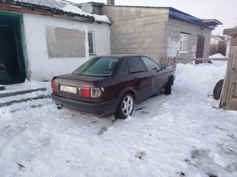 Продам Ауди 80 б4
