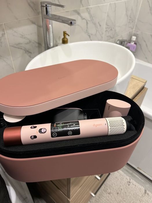 Dyson Airwrap Kanzan Pink HS08 — нежный премиум и укладка без вреда