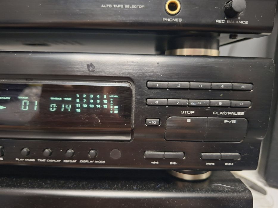 Vand cd-player Kenwood DP-3050
