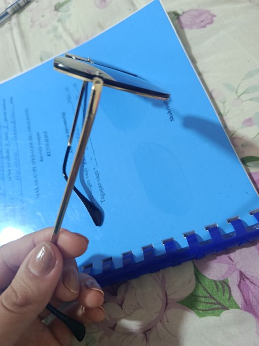 Zamonaviy qizlar uchun Yangi koʻzoynak