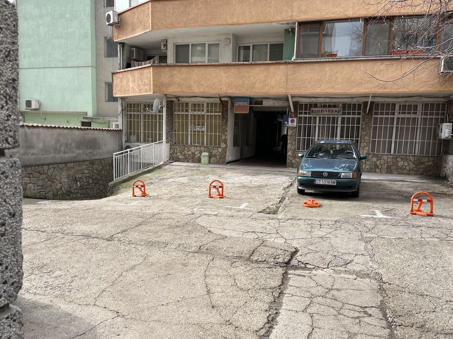 Дава се под наем Гараж / Паркомясто в Стара Загора, Аязмото - 15 кв.м за 40.8 € - Снимка #2