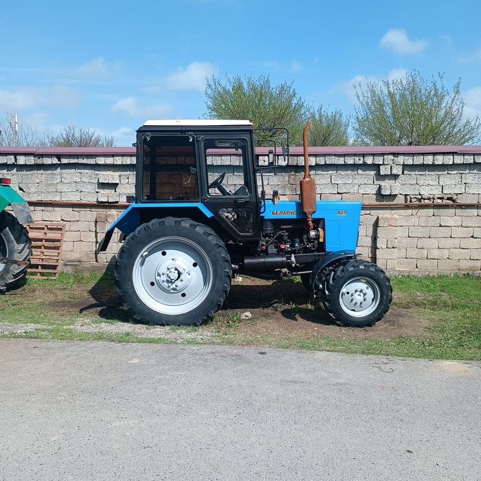 Беларус МТЗ 82.1 сотилади 2018 йил