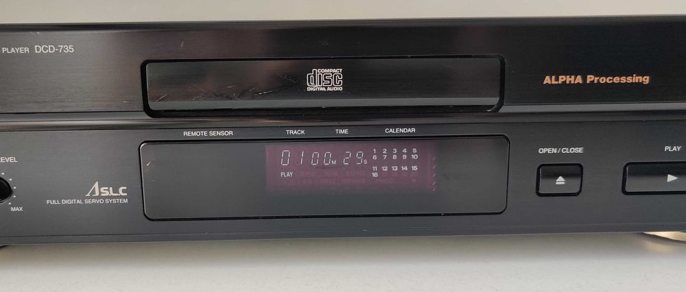 CD Player Denon DCD-735 – ALPHA Processing – Dual DAC – Optical – Made in Europe