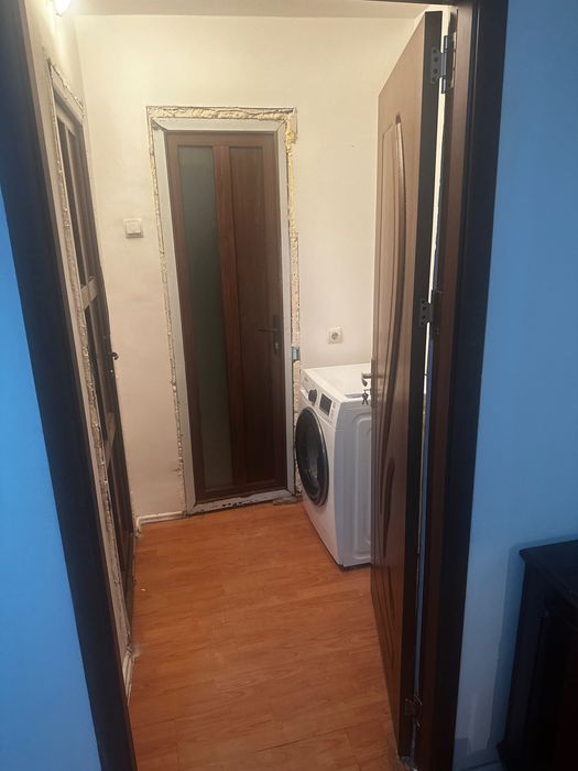 Apartament de vanzare 2 camere , Craiovita Nouă