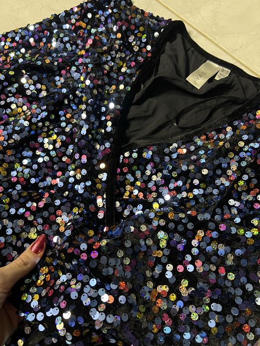 Рокля YAS пайети