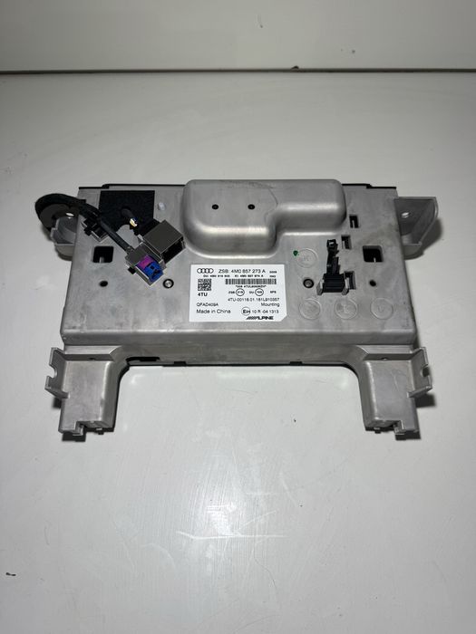 Изскачащ MMI дисплей монитор Audi Q7 4M 8 инча 4M0857273A 4M0919605 4M0857974A