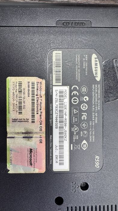 Ноутбук Samsung NP-R590 (Рабочий)