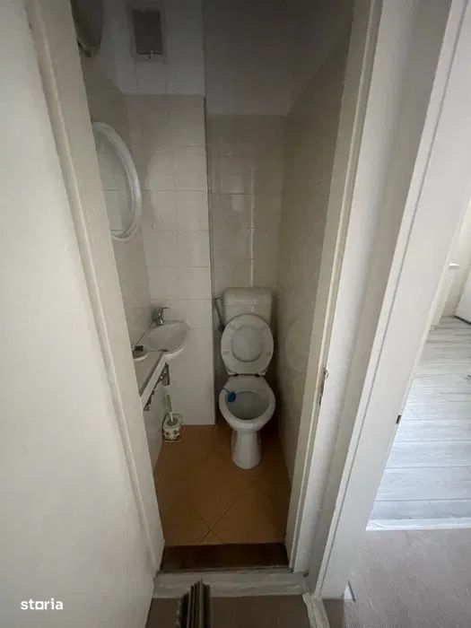 Apartament spatios, zona Hotel Napoca, pentru birou!