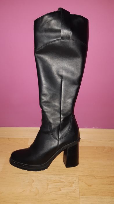 Дамски ботуши от естествена кожа