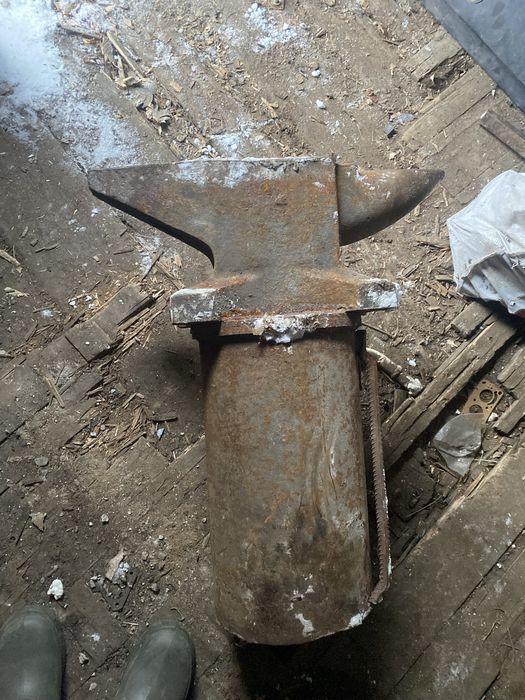 Продам Наковалню