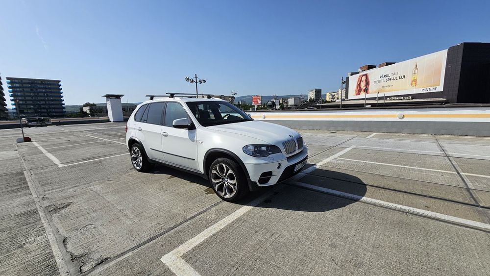 BMW X5 Primul proprietar,2 seturi de roți( cele de iarna sunt noi)