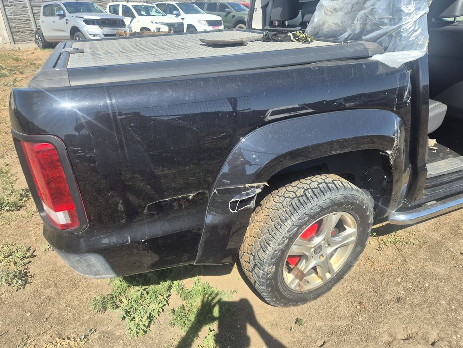 Aripa spate dreapta bena Vw Amarok 2012-2020
