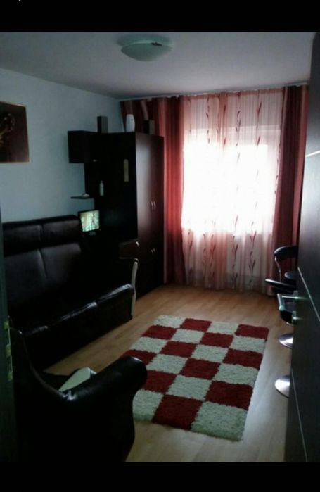 Garsoniera de închiriat