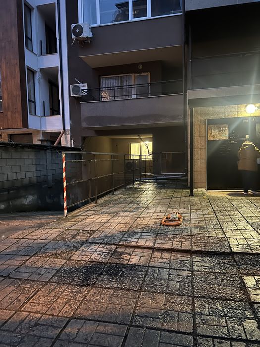 Паркомясто в левски