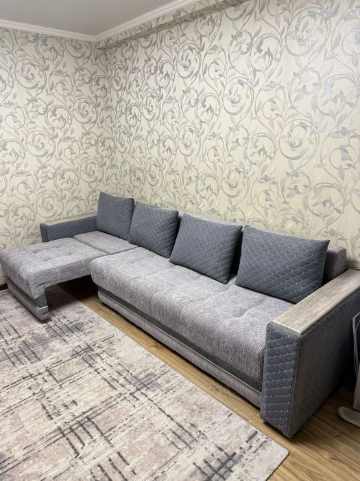 Продам диван б/у в хорошем состоянии