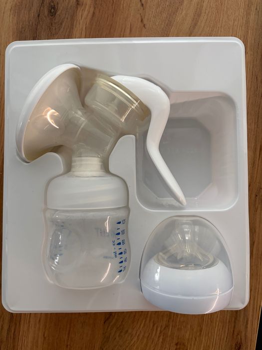 Помпа за кърма Philips Avent