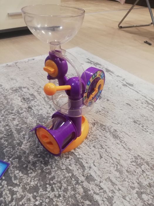 Настолна игра От умен по - умен