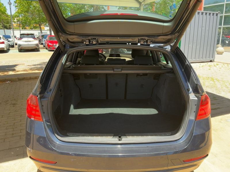 BMW 3er 318d 2015