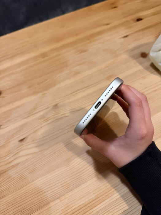 Продава се iPhone 17 Pro Max