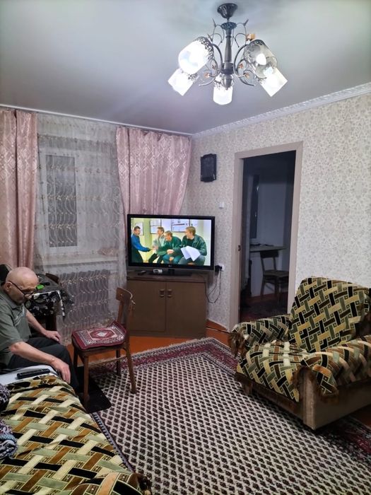 Продам 4х комнатную квартиру