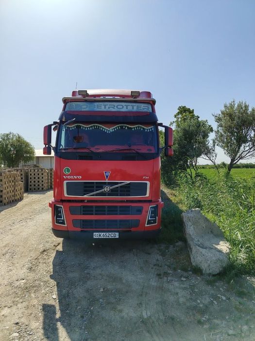 VOLVO EURO 5 + KRONE Прицеп Сотилади