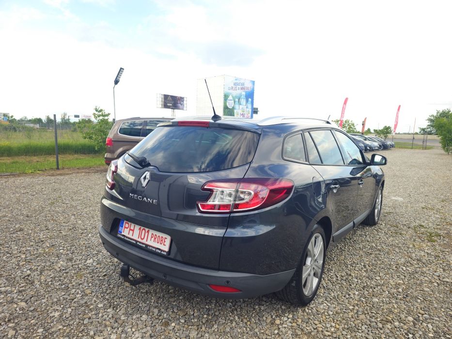 RENAULT Megane 2011 — imagine 3