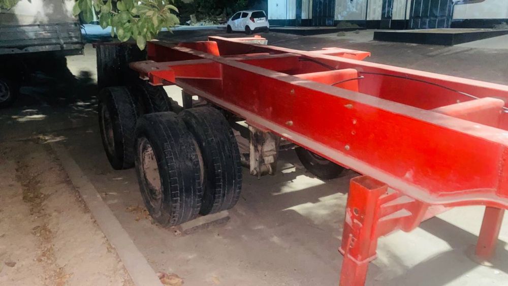 Прицепы 20 тоналик