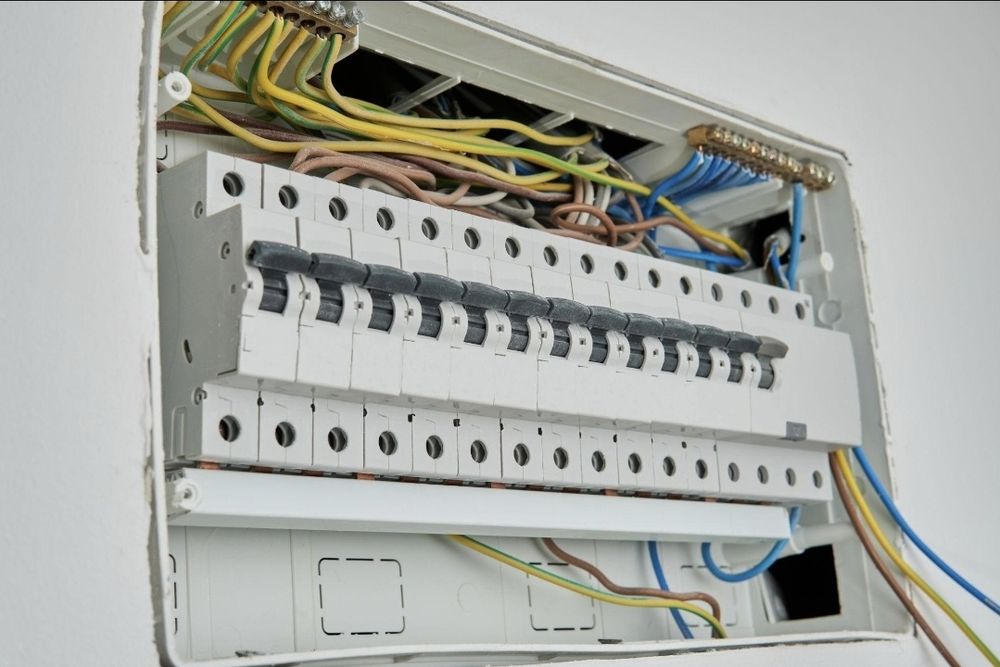 МВ Електрик – Изграждане и ремонт на ел. инсталации