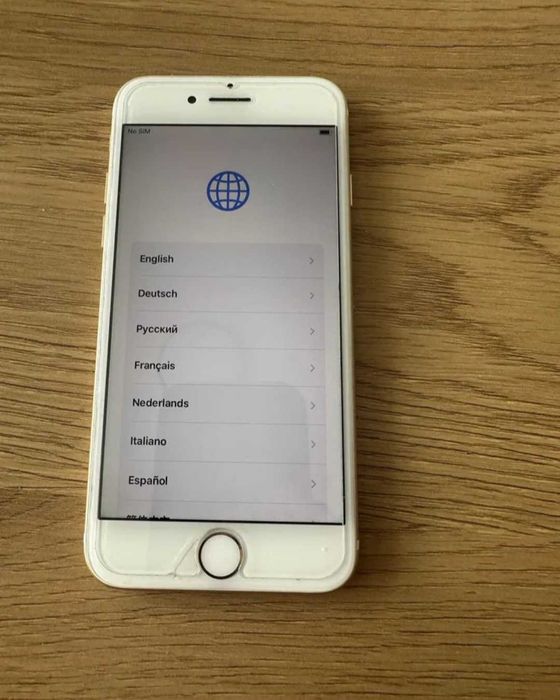 Продавам iPhone 7 128 GB. Sas zabravena parola