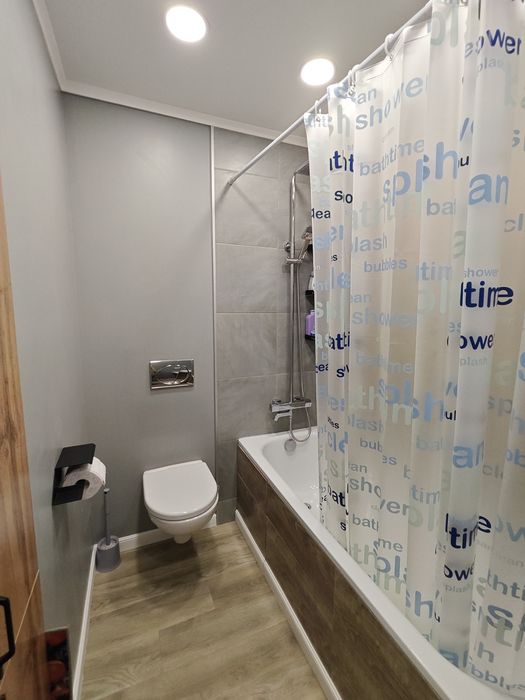 Продам 3 комнатную Квартиру