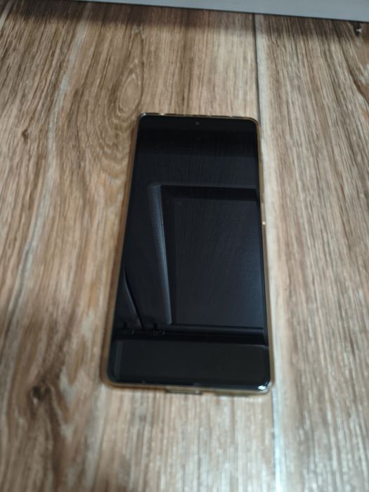 Продам телефон Redmi Note 12 Pro +