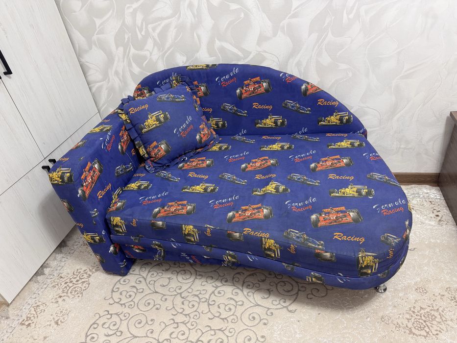 Продам тахту б/у