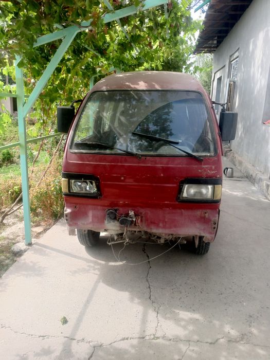 damaz sotiladi zapchastga