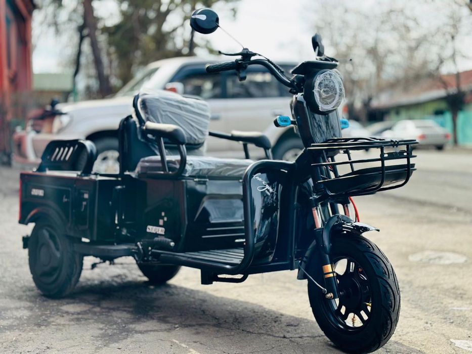 Трицикл закрытый оптом и в розницу