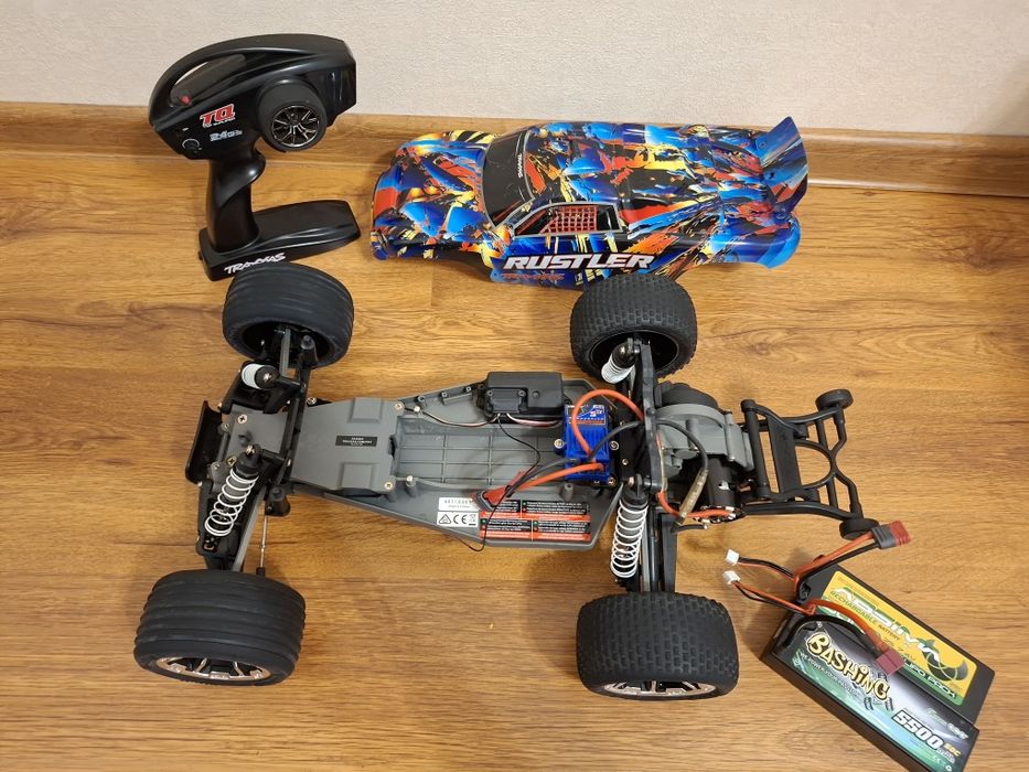 Automodel traxxas rustler 2WD