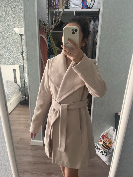 Пальто бежевое Michael Kors