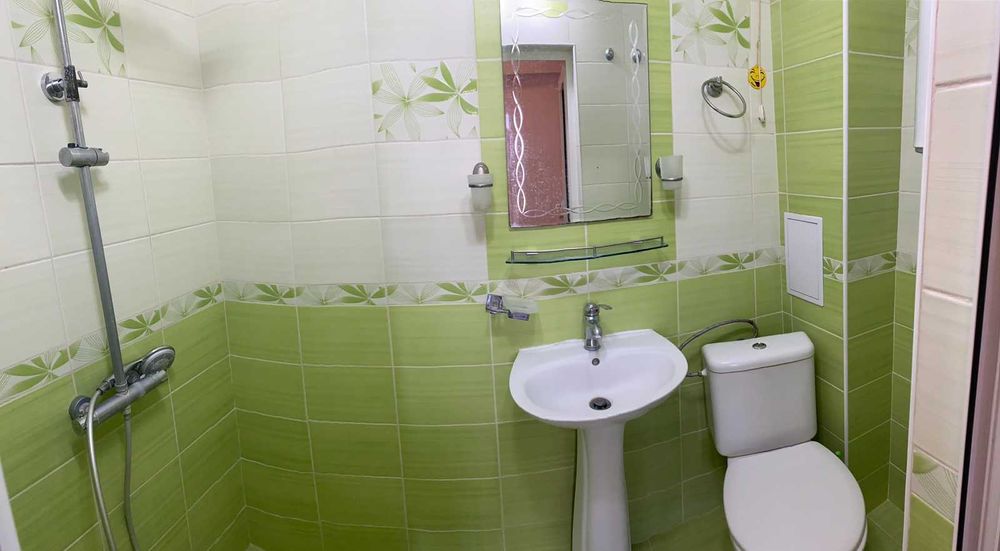 Дава се под наем Тристаен апартамент в Пазарджик, Идеален център - 85 кв.м за 255 € - Снимка #3