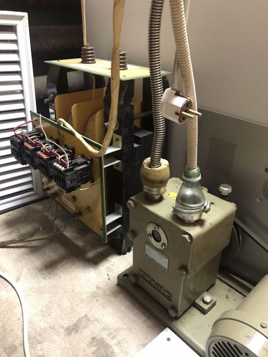 Продам неоновый пост(завод)