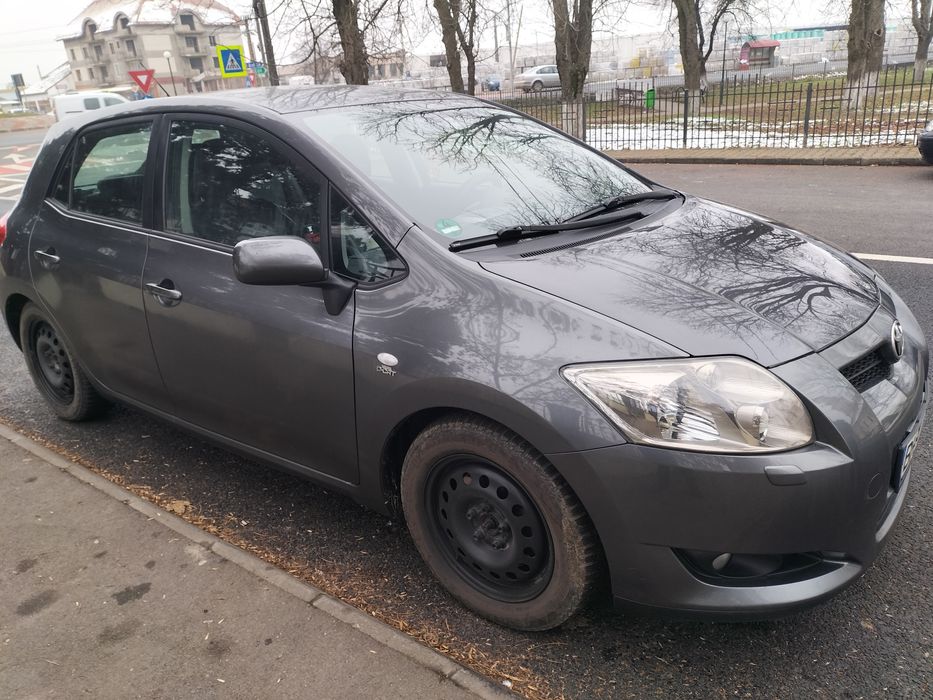 Toyota Auris 2.2