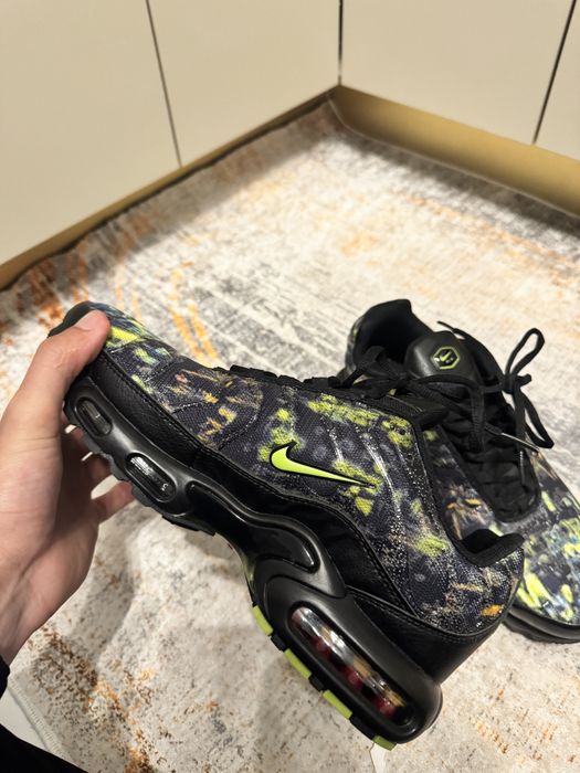 Nike tnt 44.