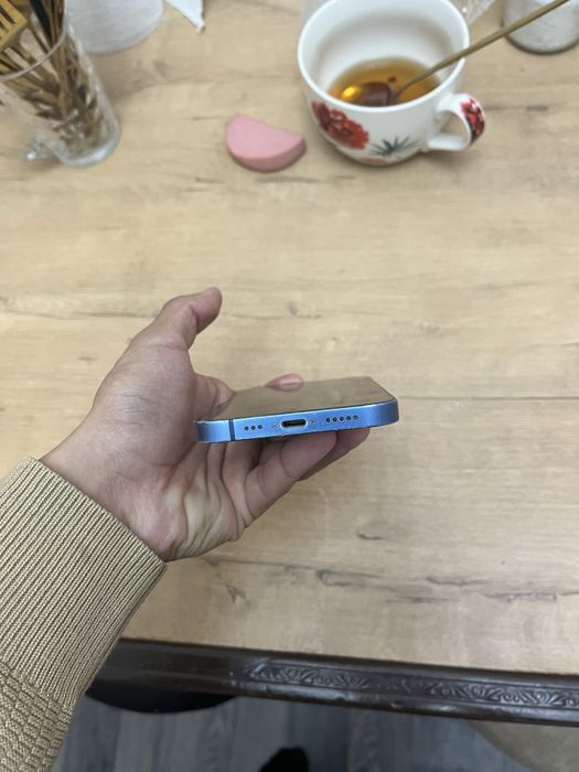 Iphone 13 продаю срочно
